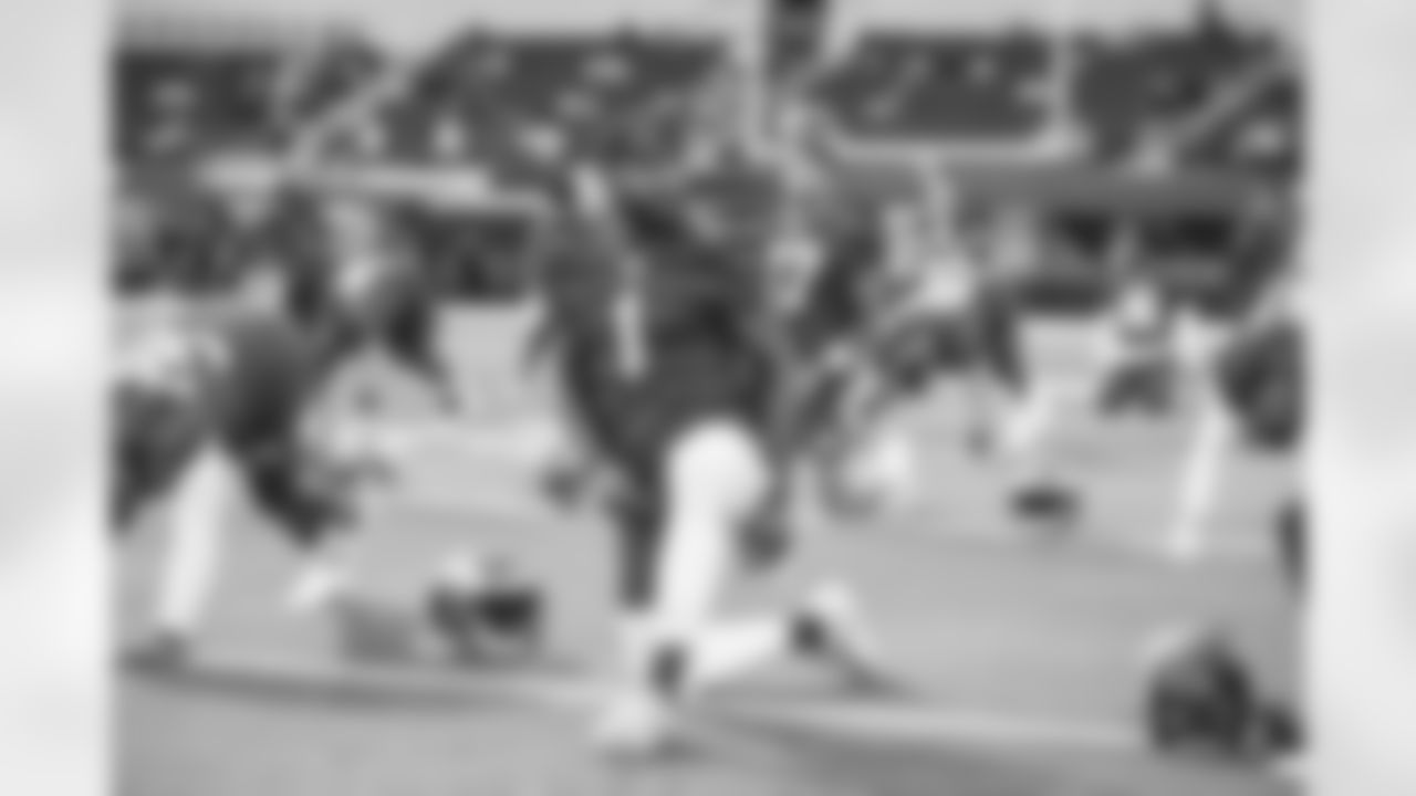 E_06102021_RamsOpenPractice_WN_2336