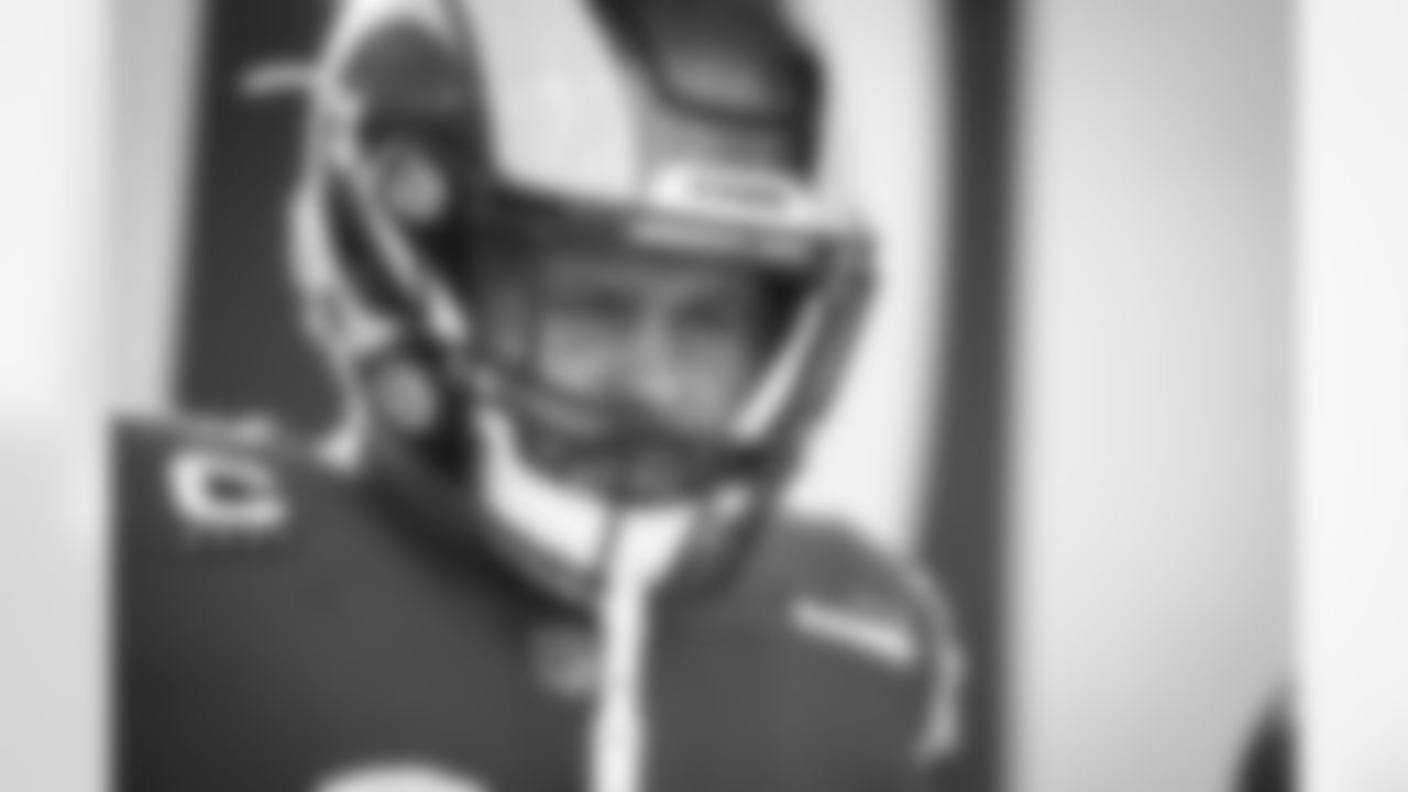 The Los Angeles Rams take on the Tampa Bay Buccaneers in the Divisional round of the 2021 NFL Playoffs.