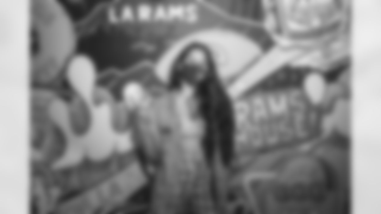 Lisa Zimouche in the Rams House! | Ryan Hadji, NFL LCC