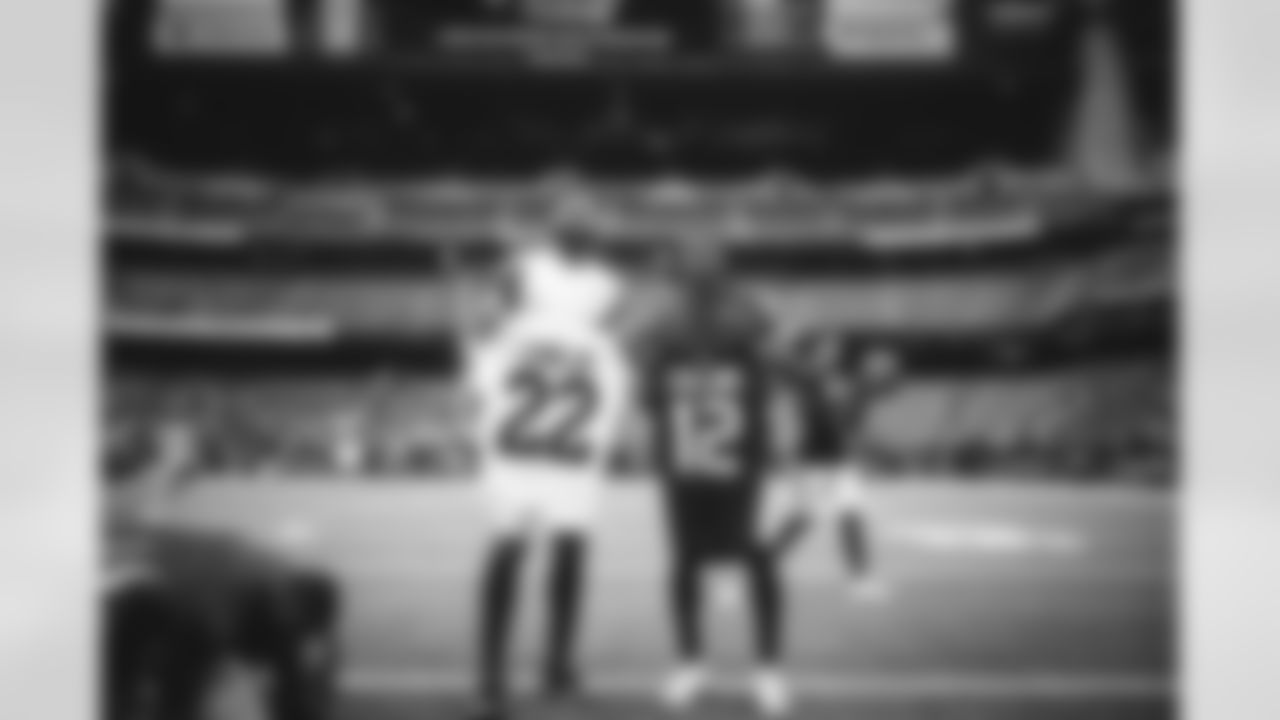The Los Angeles Rams took on the Houston Texans in Week 8 of the 2021 season.
