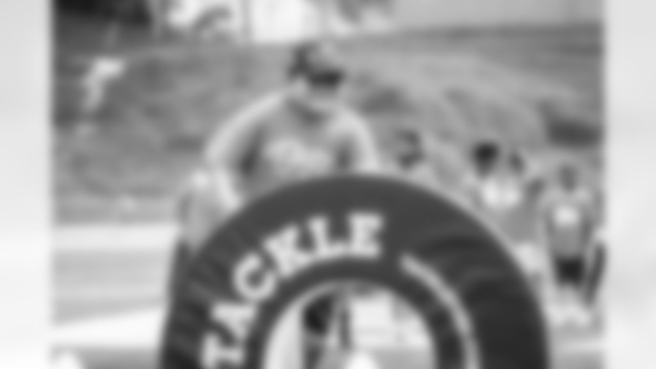 E_TOW11940
