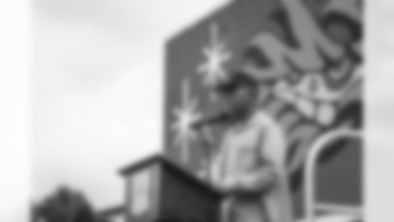 E_230531_AAPI_Heritage Month_Mural_Unveil_36