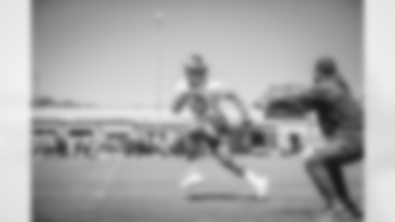 E_TOWL4933