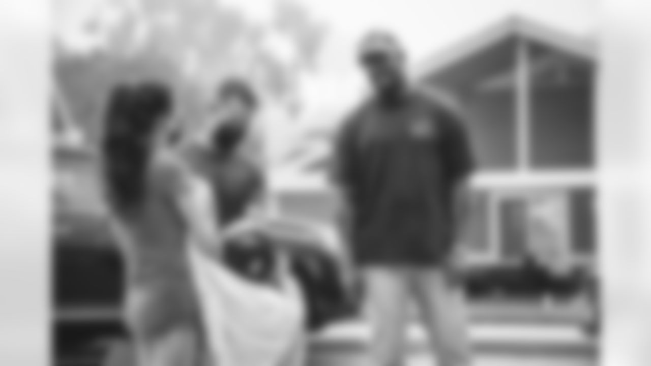 E_211130_Sleep_Number_Delivery_1551