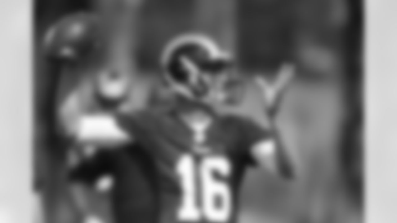 Jared Goff -- 2016