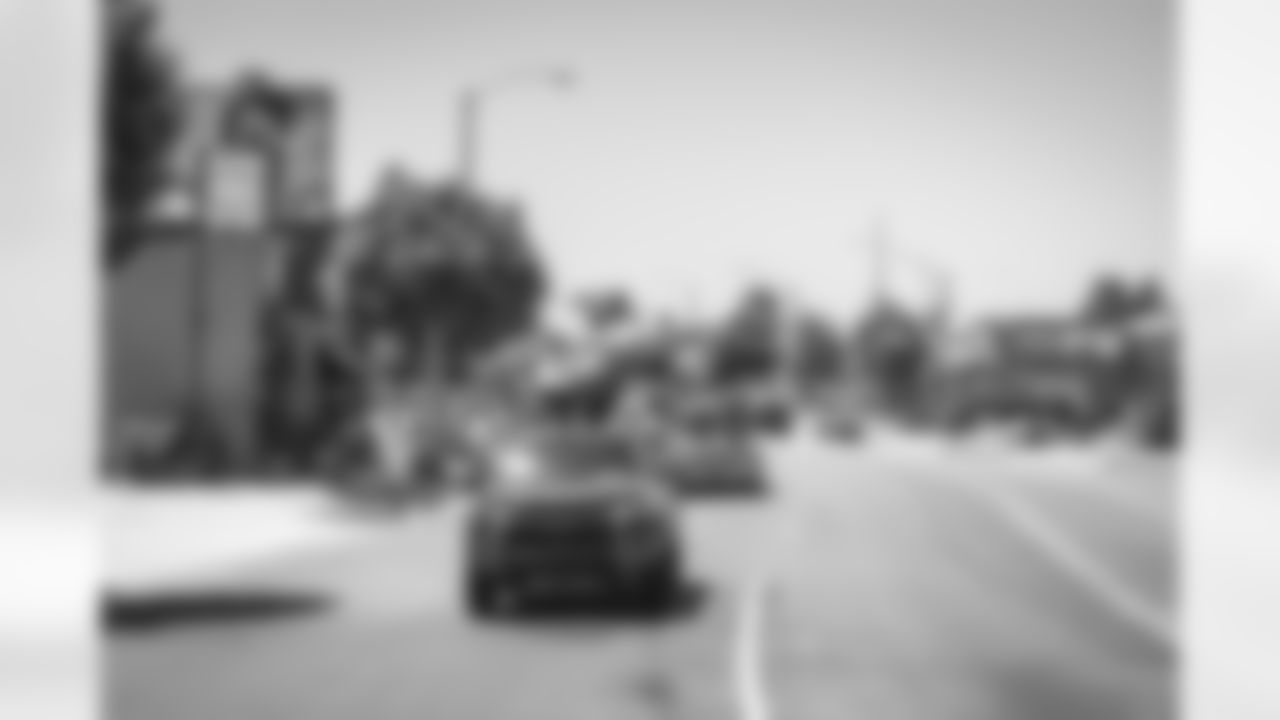 E_TOW24433