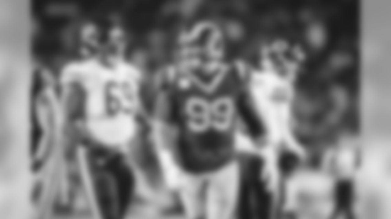 Defensive tackle (99) Aaron Donald of the Los Angeles Rams against the Chicago Bears during the Rams 17-7 victory against the Bears in an NFL Week 11 regular season football game, Sunday, November 17, 2019, in Los Angeles, CA. (Jeff Lewis/Rams)