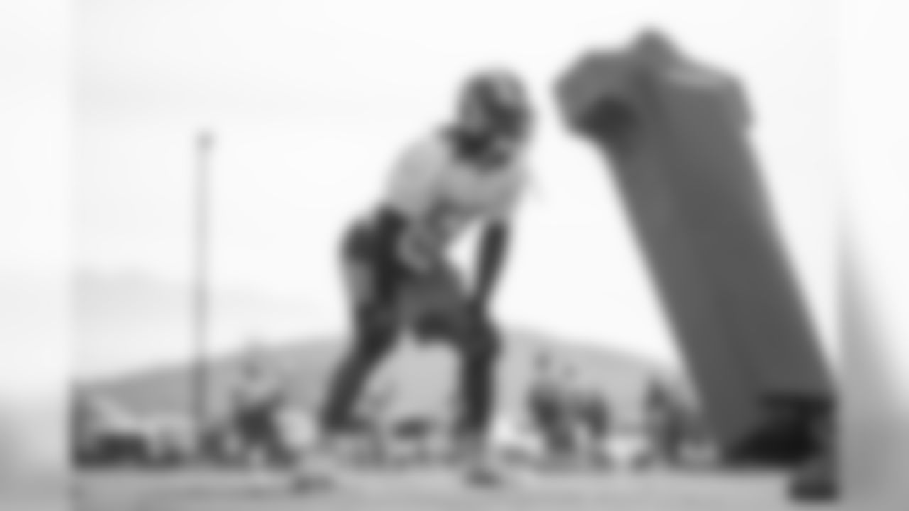 Linebacker (58) Cory Littleton of the Los Angeles Rams practices, Wednesday, November 13, 2019, in Thousand Oaks, CA. (Jeff Lewis/Rams)