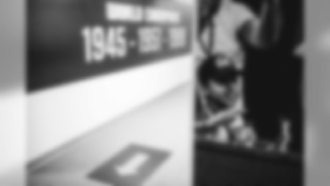 E_SNY_0089
