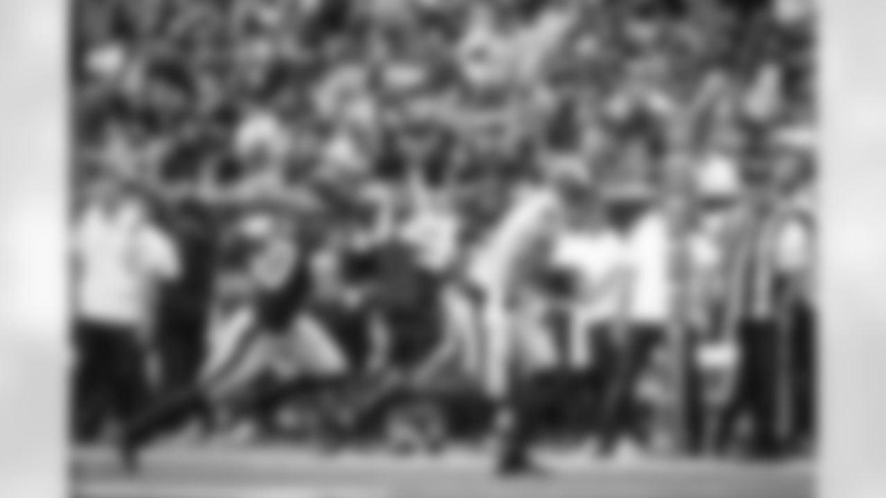 The Los Angeles Rams took on the Houston Texans in Week 8 of the 2021 season.