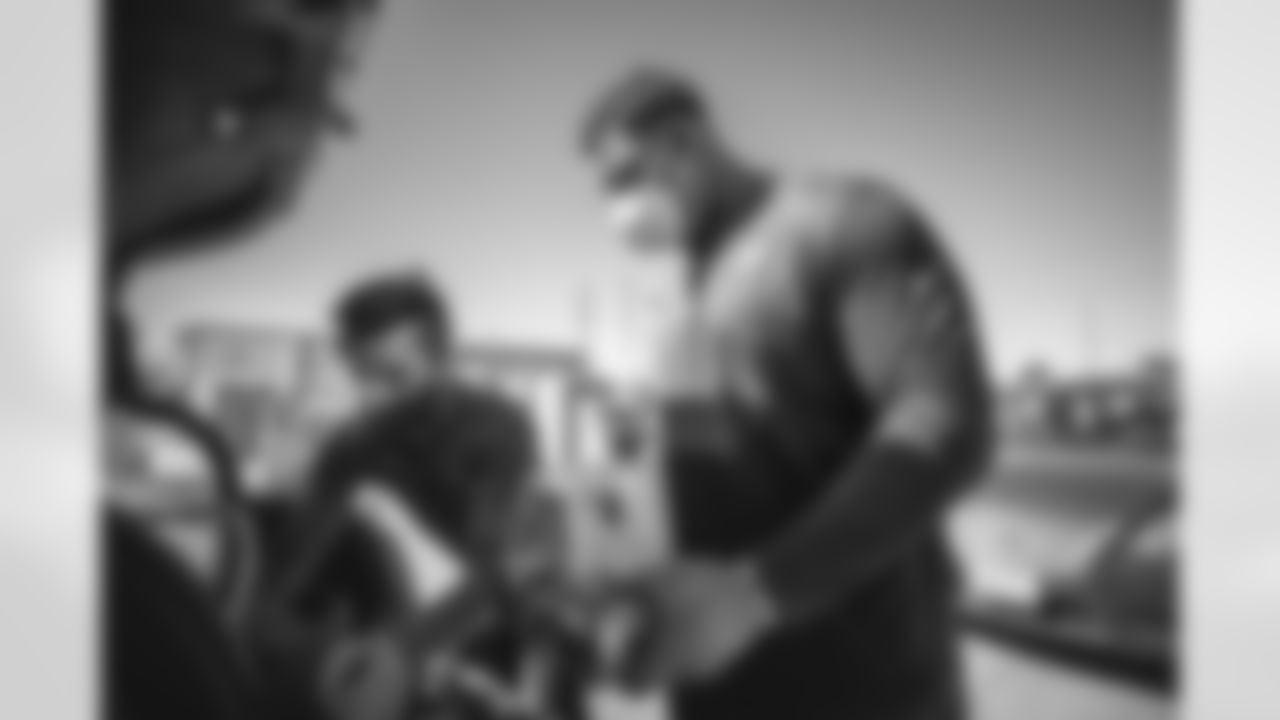 E_TOW_7826