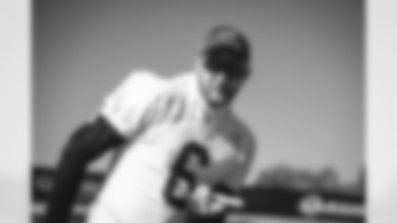 E_TOW06919