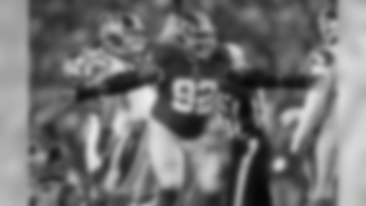 Redskins DE Chris Baker