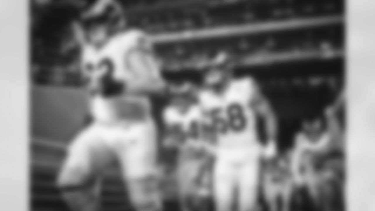 The Los Angeles Rams take on the Arizona Cardinals during Week 14 of the 2021 regular season.