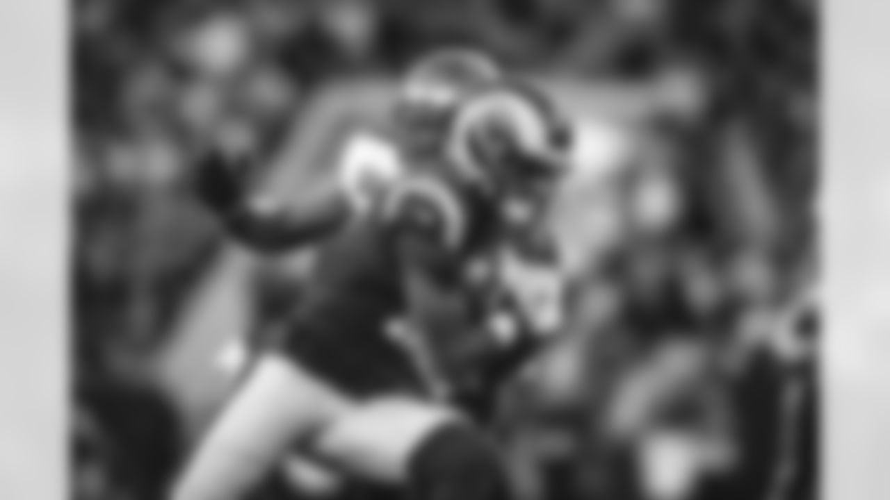 The Los Angeles Rams take on the Tampa Bay Buccaneers in the Divisional round of the 2021 NFL Playoffs.