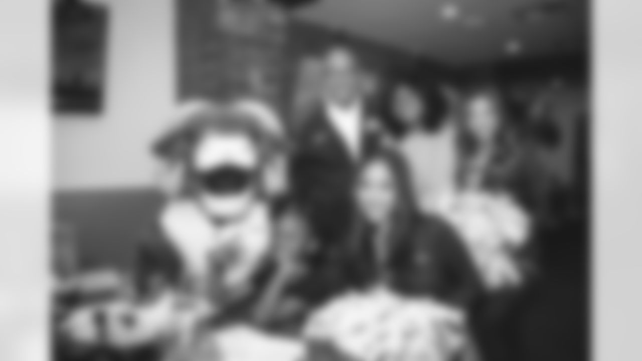 E_221219_El_Torito_Football_Fiesta_Anaheim_NT14538