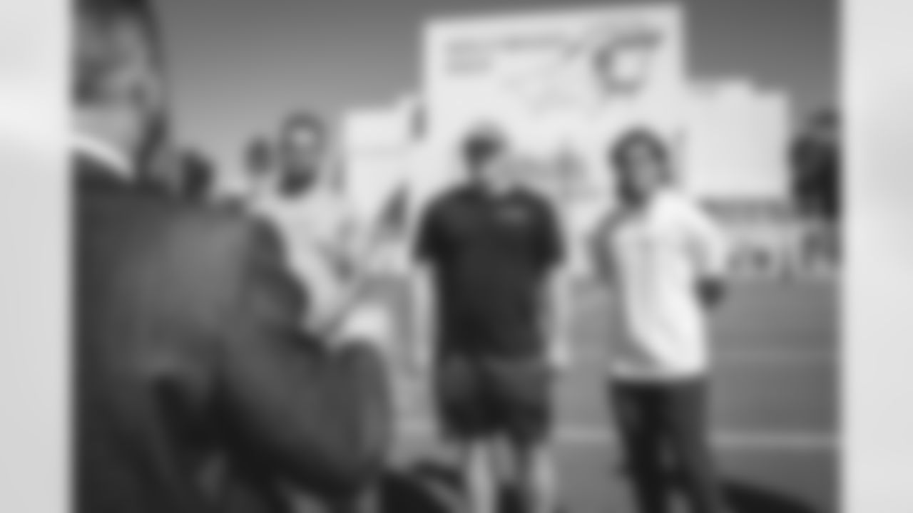 E_20231003_CRUCIAL_CATCH_ALASTAIR_JONES_NT024