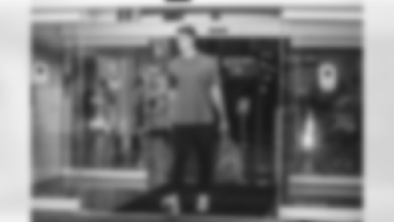 E_TOW29824