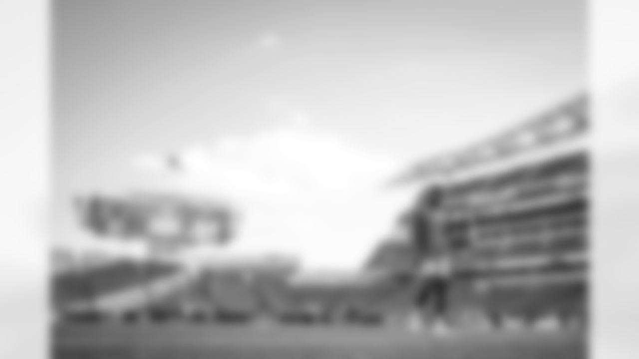 E_TOW12551_1