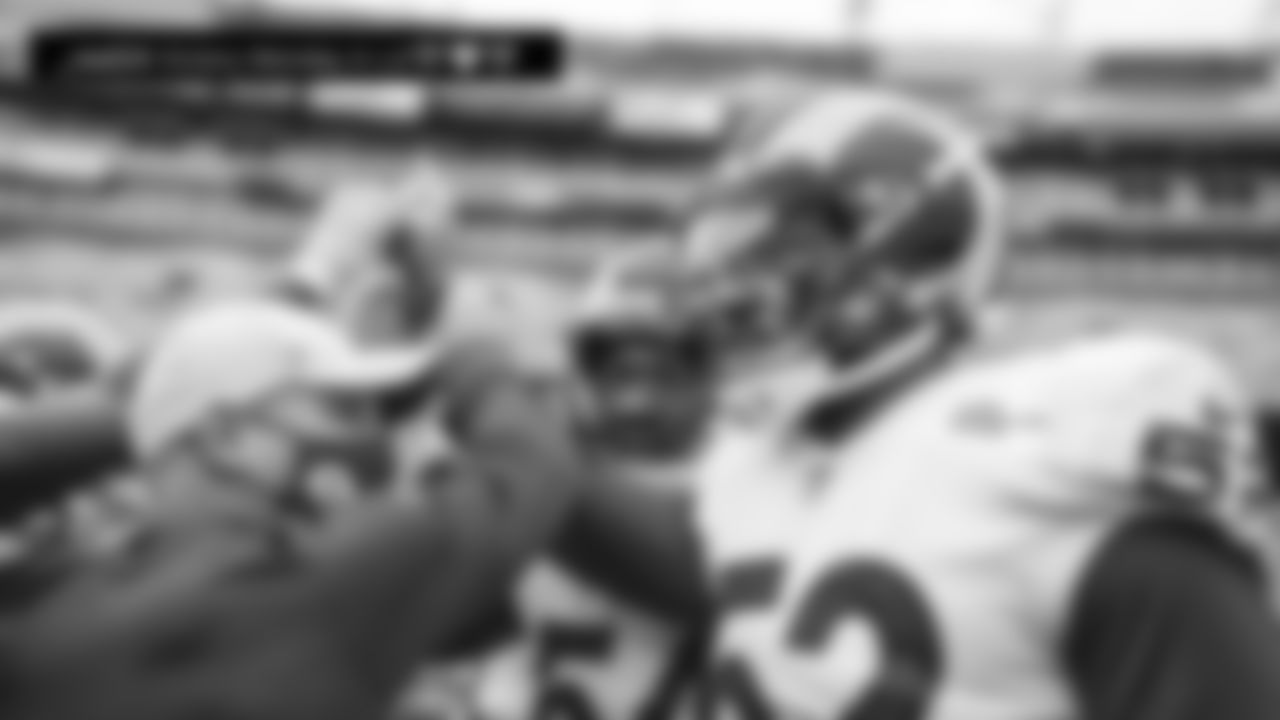 The Los Angeles Rams react on social media after defeating the Washington Football Team and Aaron Donald's dominate 4 sack performance.
