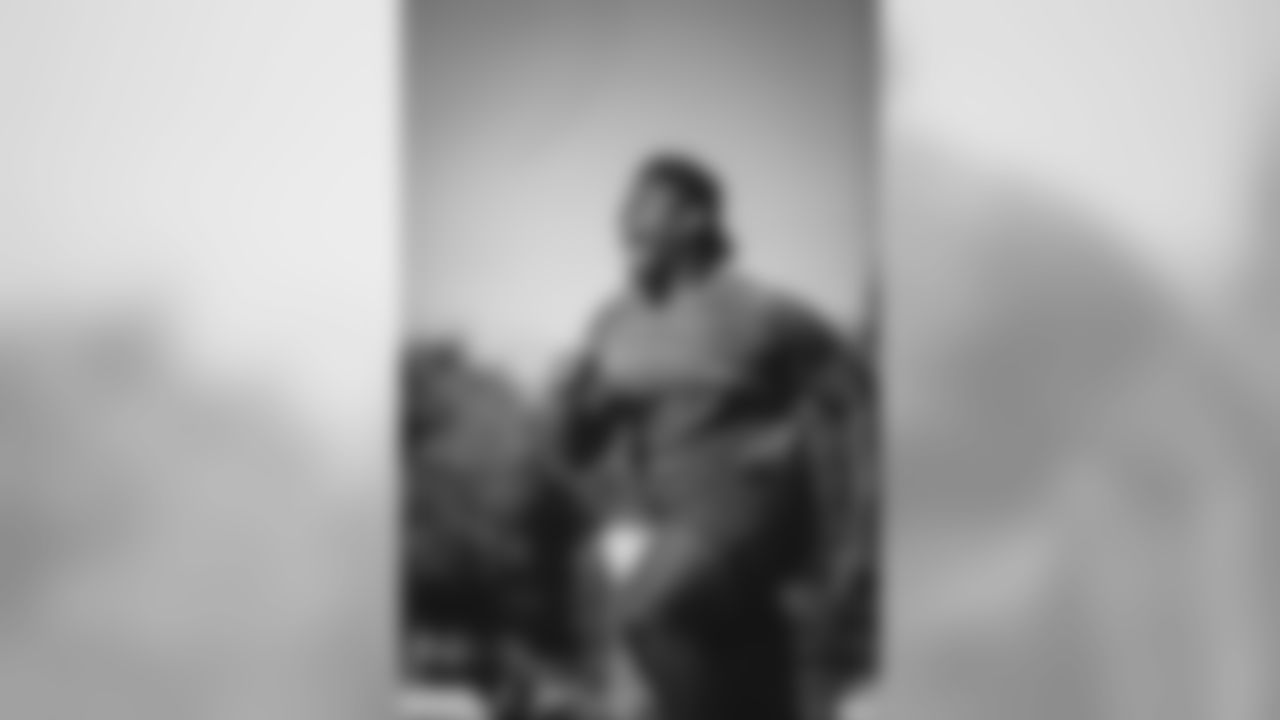 E_SNY_0357