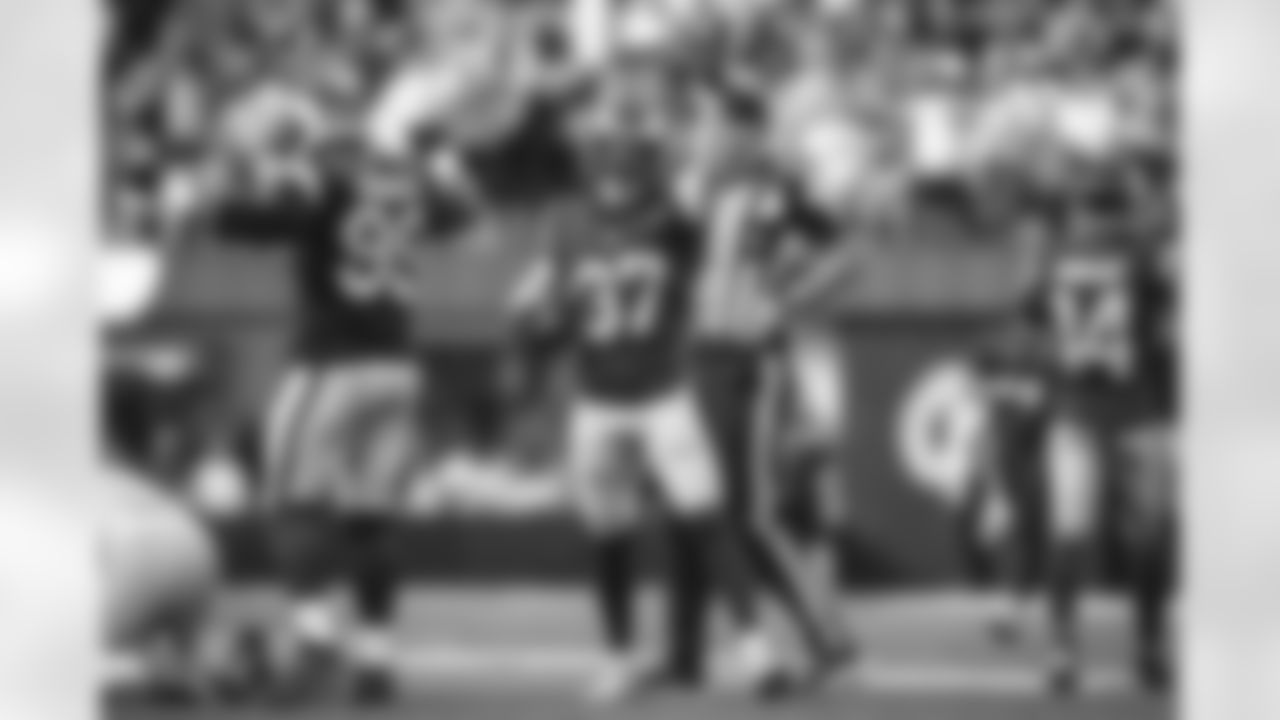 The Los Angeles Rams take on the Arizona Cardinals in Week 6 of the 2023 NFL Regular Season.
