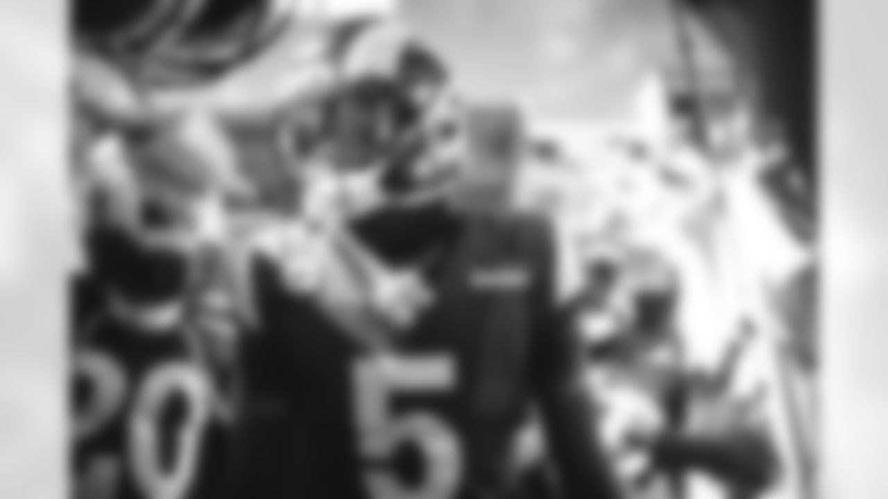 The Los Angeles Rams take on the Tampa Bay Buccaneers in the Divisional round of the 2021 NFL Playoffs.