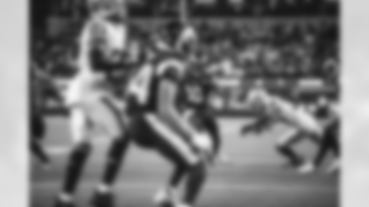 The Las Angeles Rams take on the Las Vegas Raiders during the 2021 preseason at SoFi Stadium.