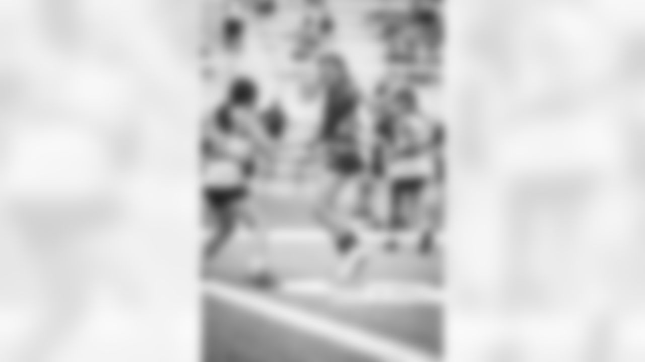 E_230722_USNationalTeamWestCoastRegionalFemaleFlag_75934982