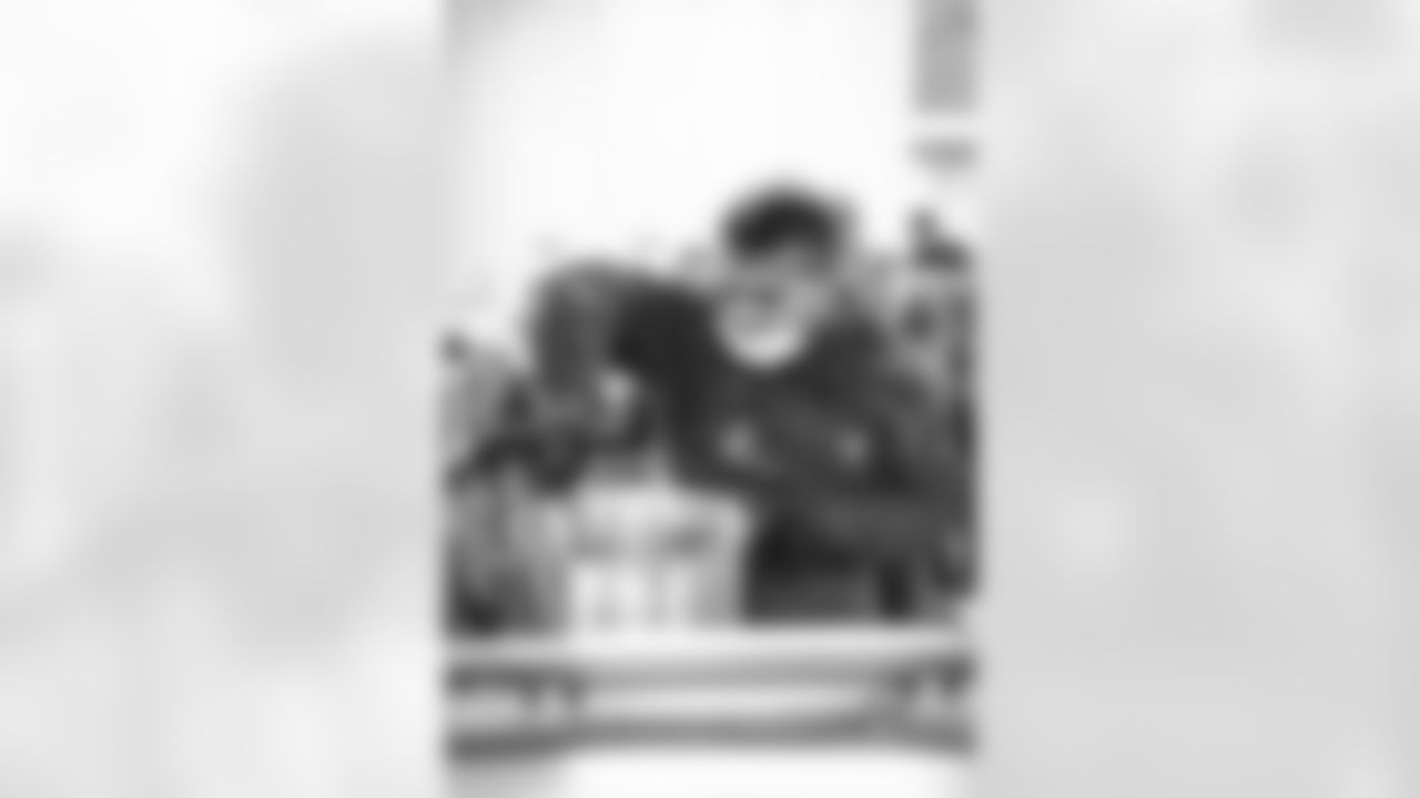 E_TOW12116