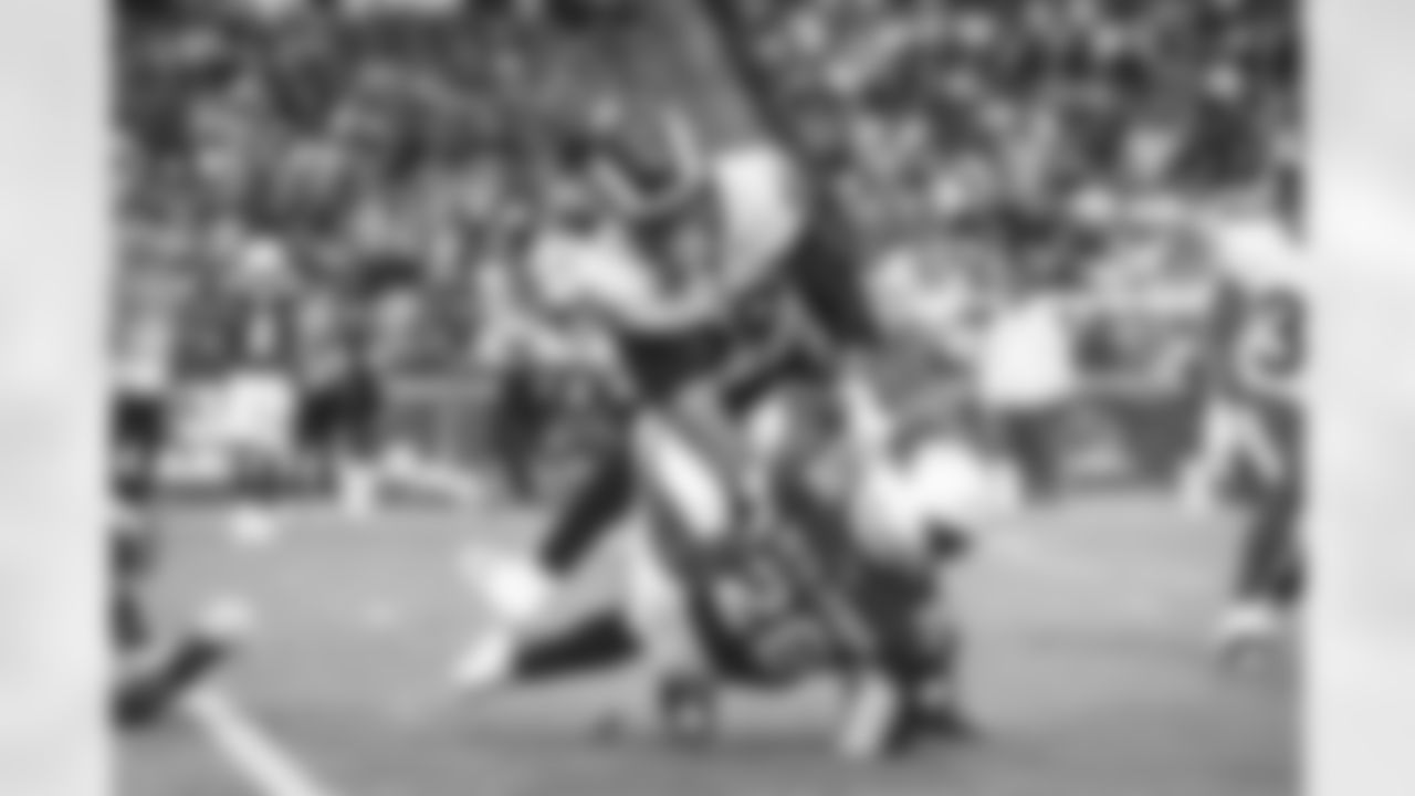 The Los Angeles Rams take on the Arizona Cardinals in week 3 of the 2022 NFL regular season.