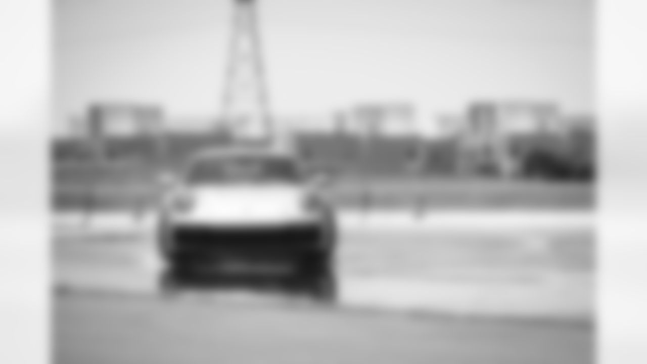 E_TOW14068