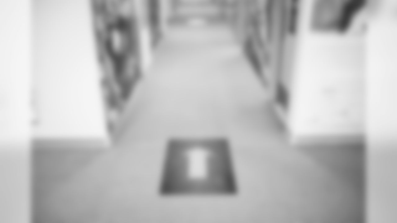 E_SNY_0062