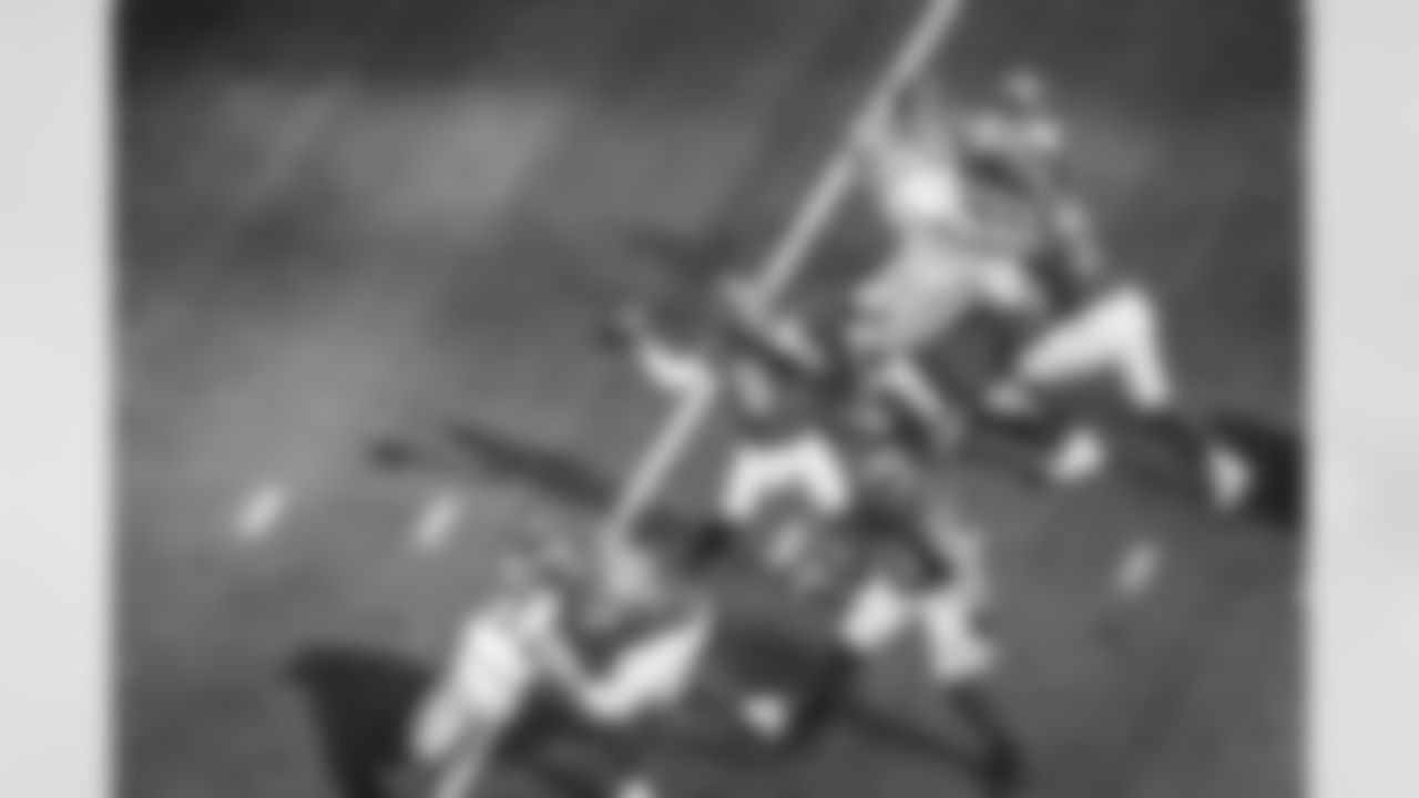 E_JL2_1543
