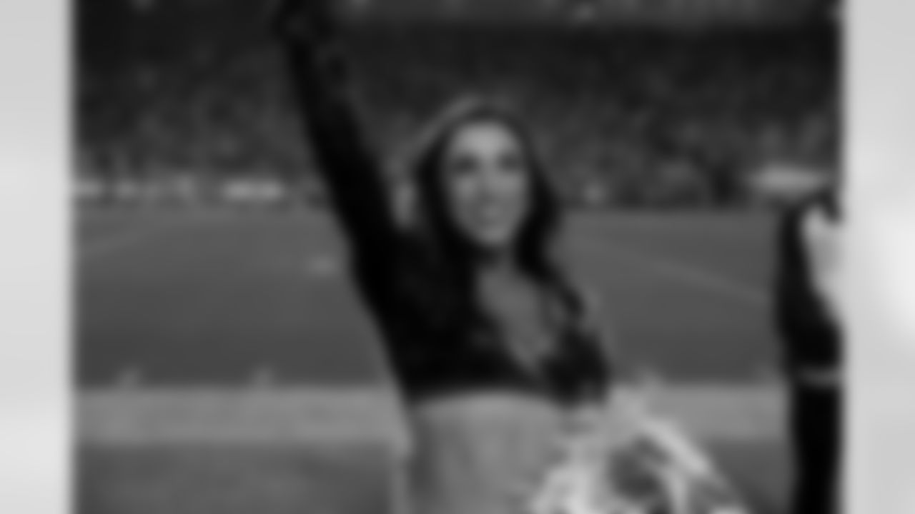 SOCIAL_181120_Chiefs_Rams_HU184