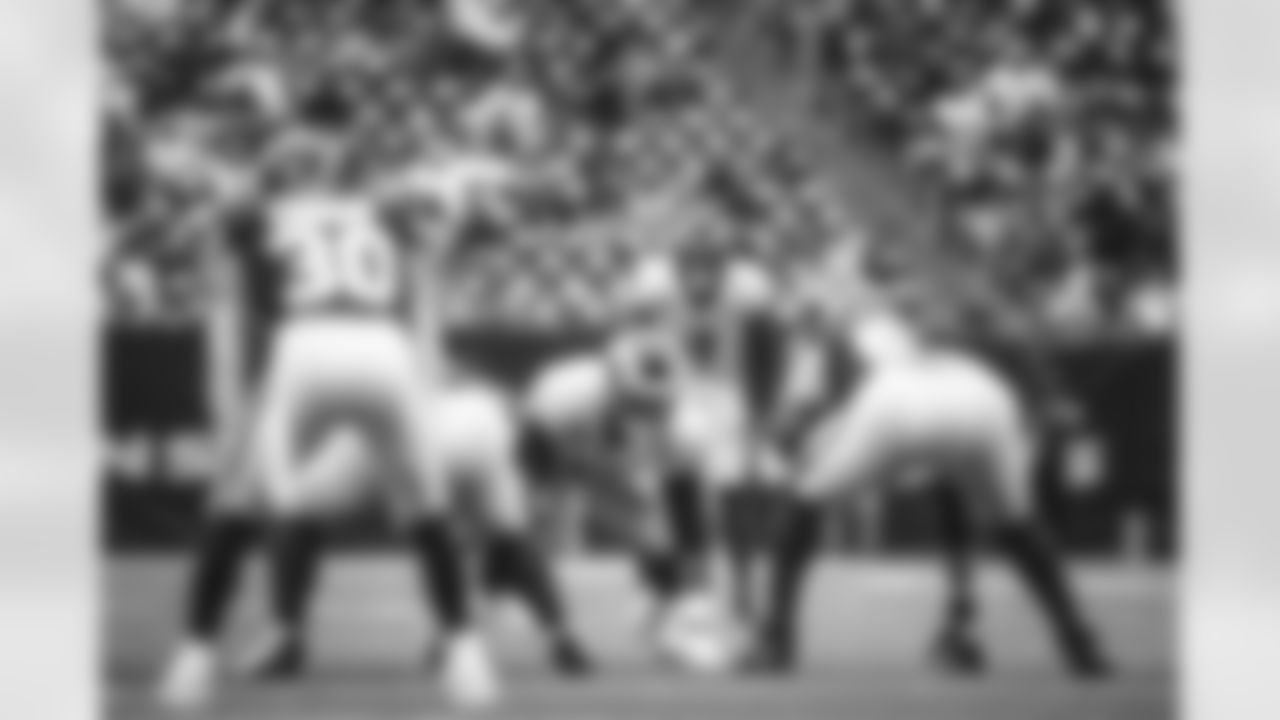 The Los Angeles Rams took on the Houston Texans in Week 8 of the 2021 season.