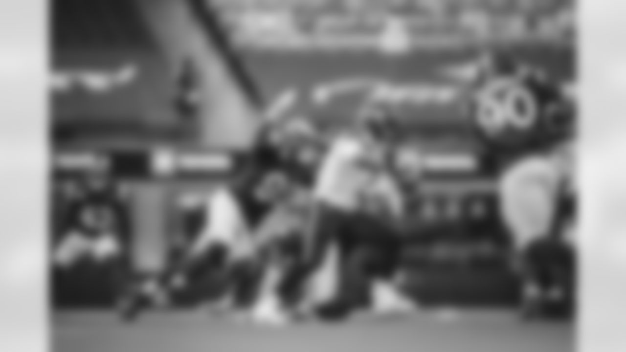 E_TOWL4390 copy