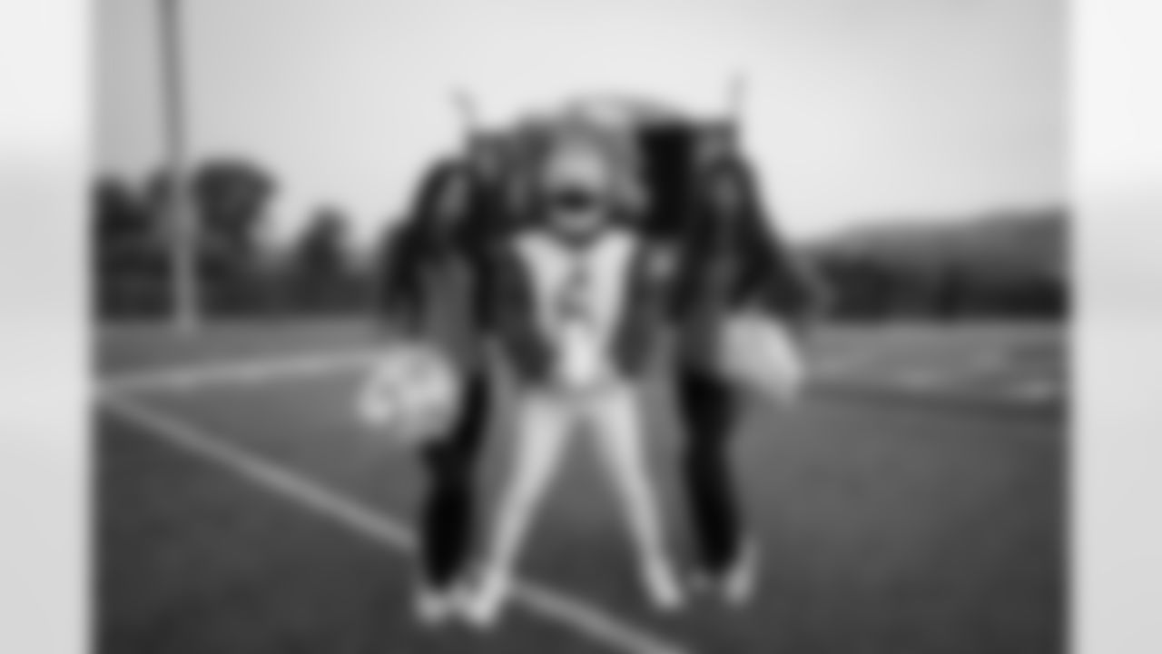 Cheerleaders and Rampage the Mascot at the 7 on 7 Passing Tournament and Big Man Championships at Cal Lutheran University in Thousand Oaks, CA on June 23rd, 2018. (Rams/Hiro Ueno)