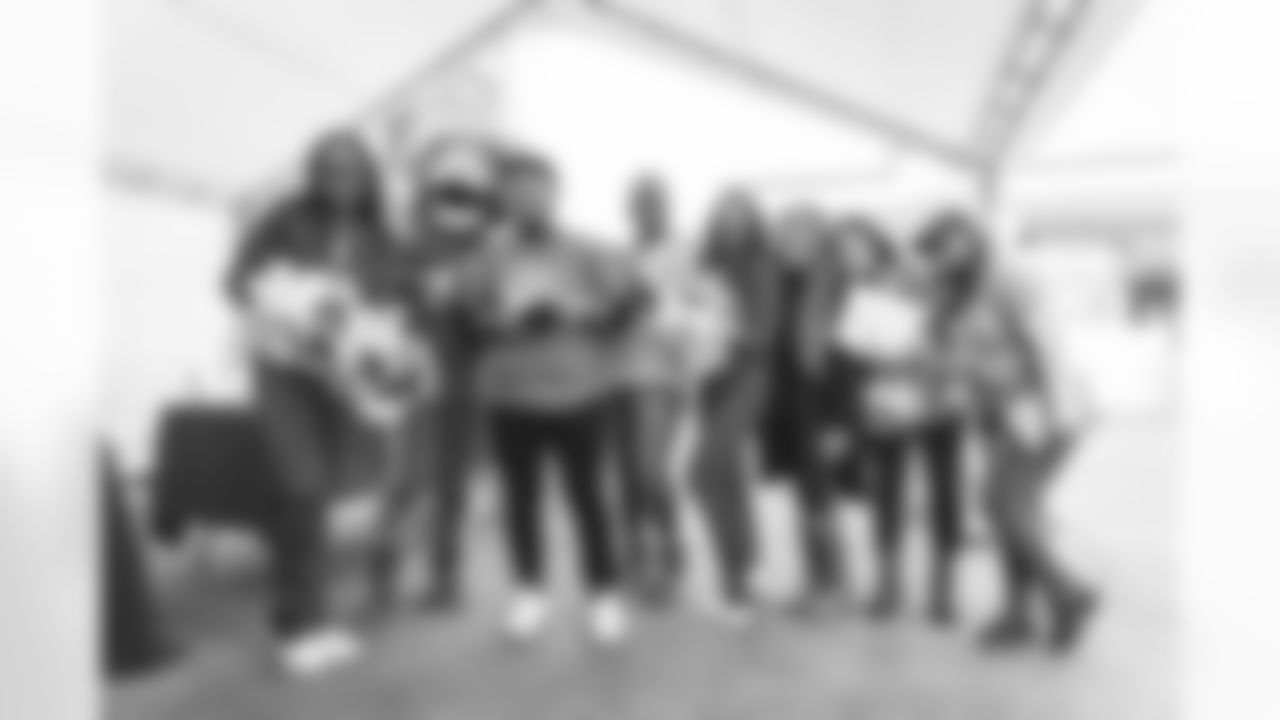 E_211207_TacklingHunger_109