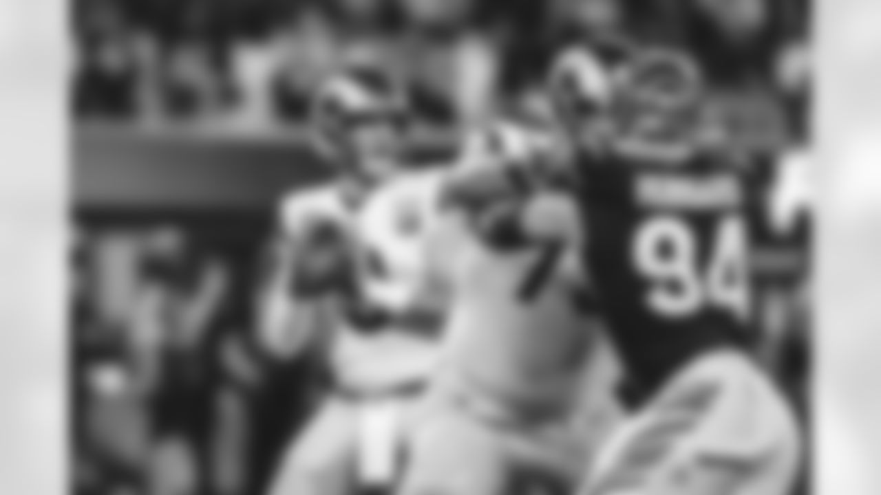 Quarterback (9) Matthew Stafford of the Los Angeles Rams passes the ball against the Cincinnati Bengals during Super Bowl LVI, February 13, 2022, in Inglewood, CA. The Rams won 23-20. (Jeff Lewis/LA Rams)