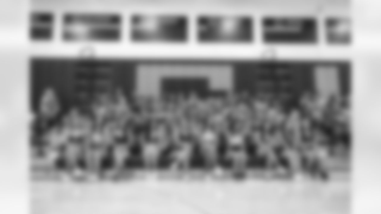 E_TOW22046