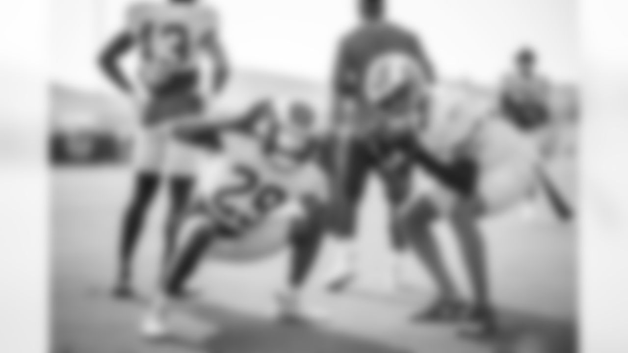 Take a look at the top photos from Thursday's LA Rams practice as they prepare for the Week 5 road trip to face the Washington Football Team.