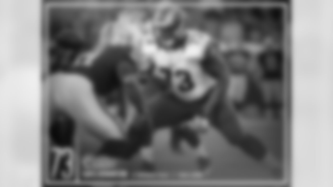 OL Greg Robinson #73