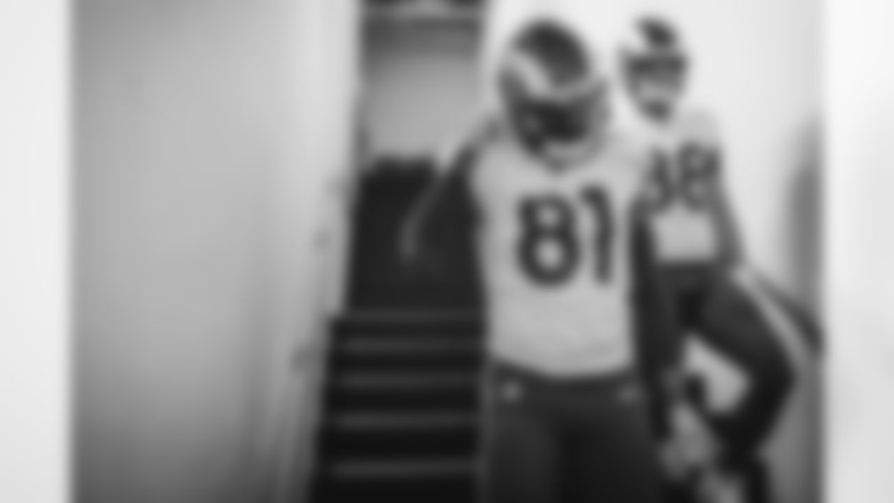 TOWL8886