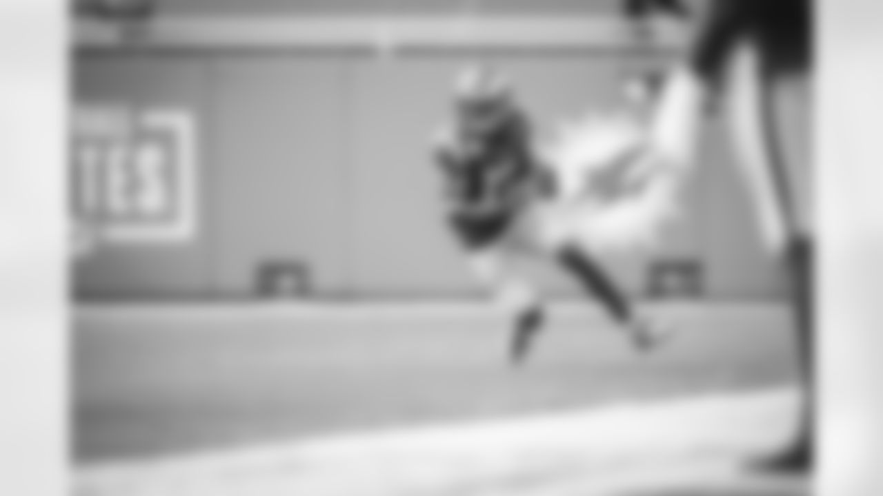 E_TOWL9889_1_1