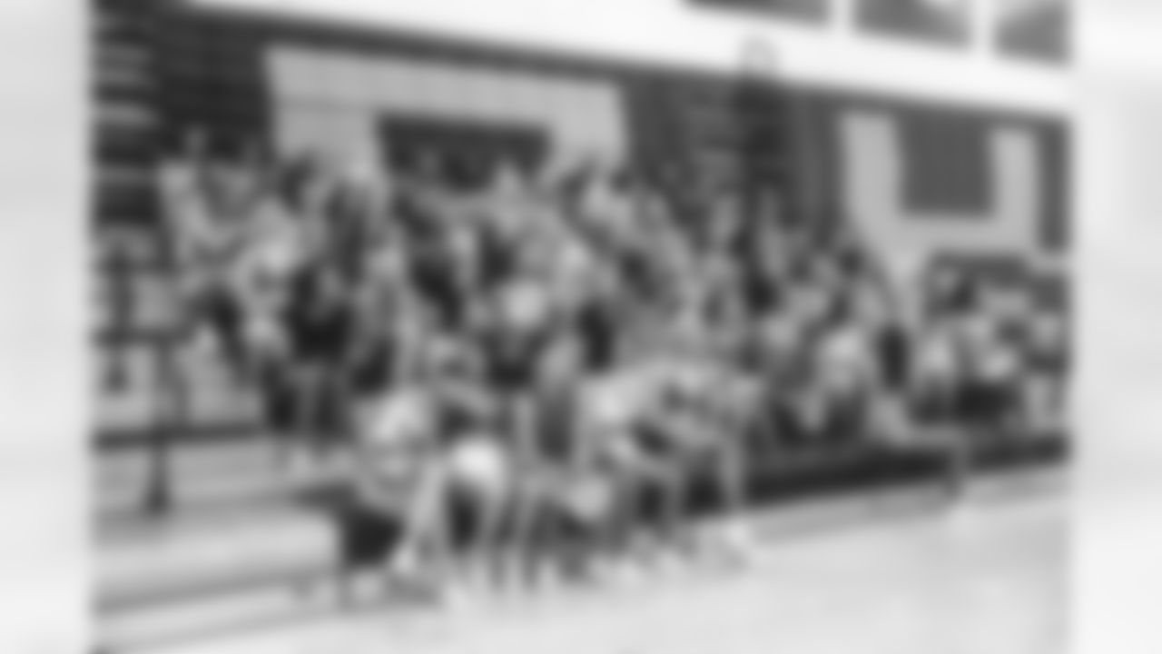 E_040223_CheerTryouts_0224