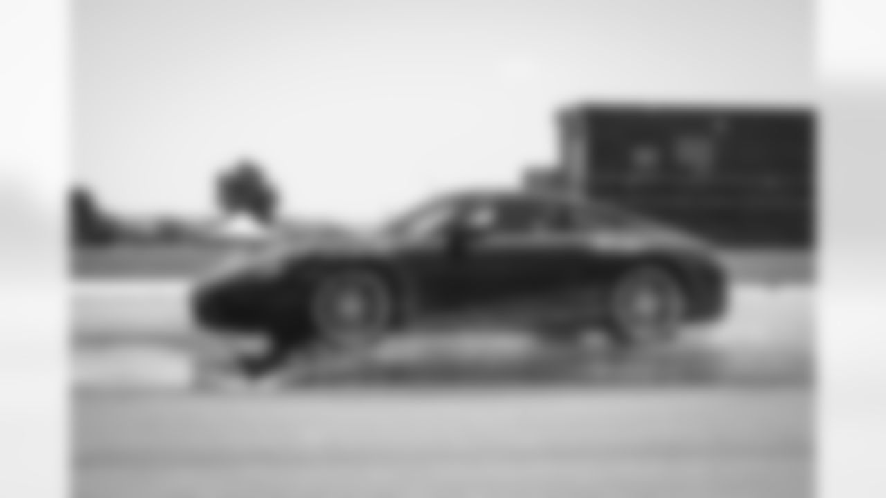 E_TOW13803