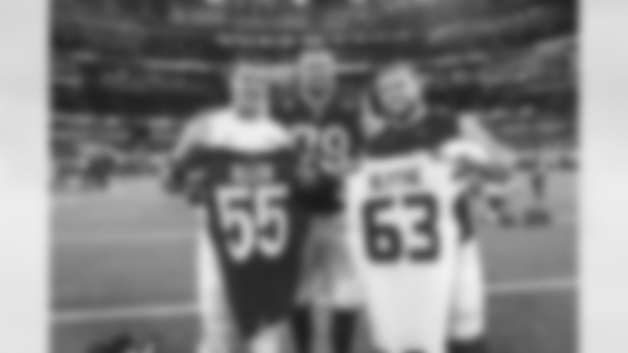 The Los Angeles Rams take on the Seattle Seahawks during Week 13 of the 2022 NFL regular season