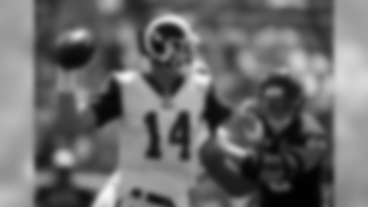 Los Angeles Rams quarterback Sean Mannion passes against the Houston Texans during the first half in an NFL preseason football game Saturday, Aug. 25, 2018, in Los Angeles. (AP Photo/Kelvin Kuo)
