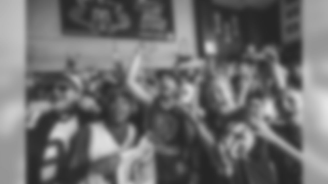 Big Wangs in North Hollywood hosts Los Angeles Rams fans, NFL Legend Jackie Slater, Cheerleaders and team mascot Rampage for an NFC Championship game watch party to cheer on their Los Angeles Rams defeat the New Orleans Saints, 26-23 to advance to Super Bowl LIII. (Will Navarro/Rams)